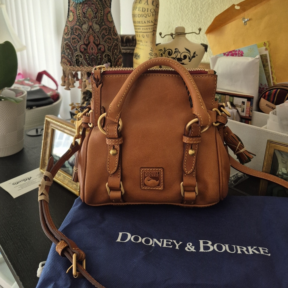 Dooney & Bourke Florentine Nano Bag